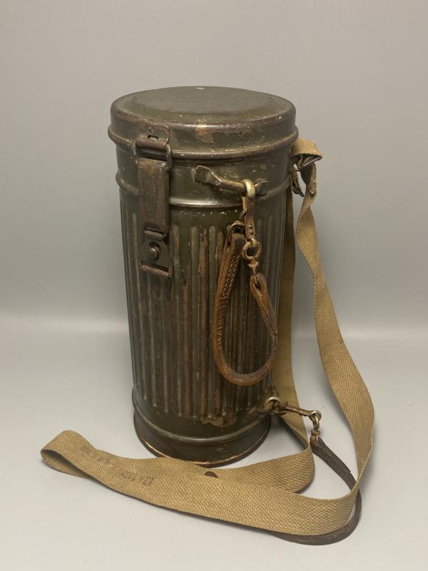 German Airforce Gas Mask Found Lg PA Posen Airfield