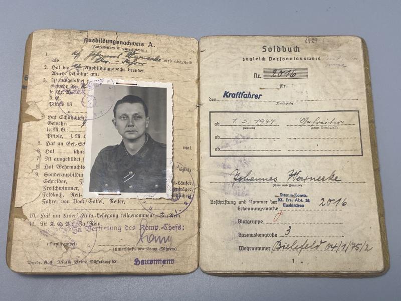 German Army Soldbuch Gefreiter Johannes Warnecke Stamm.Kp.KF.Ers.Abt.26.