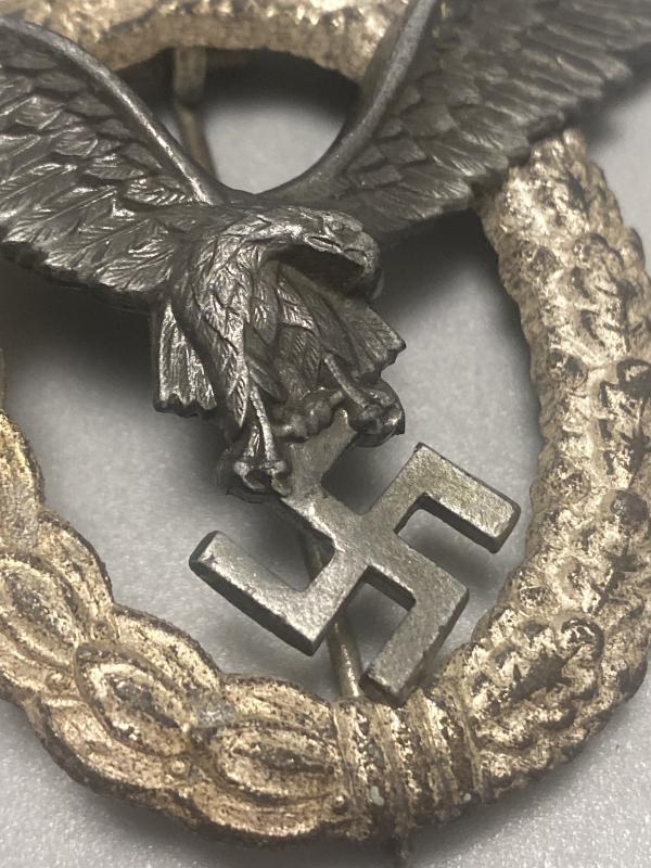 Luftwaffe Pilots Badge Unmarked Variant