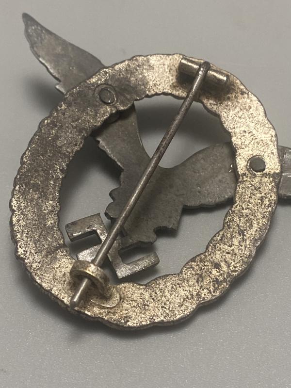 Luftwaffe Pilots Badge Unmarked Variant