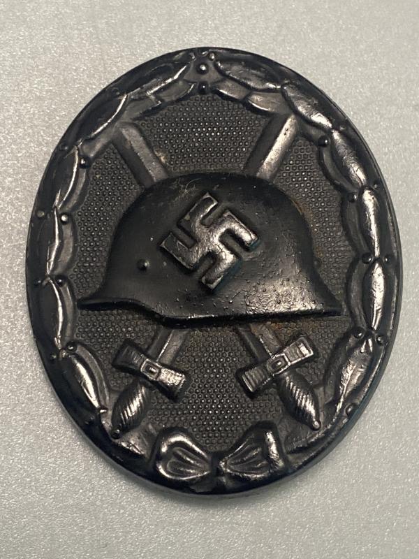 Black Wound Badge Unmarked Pressed Steel