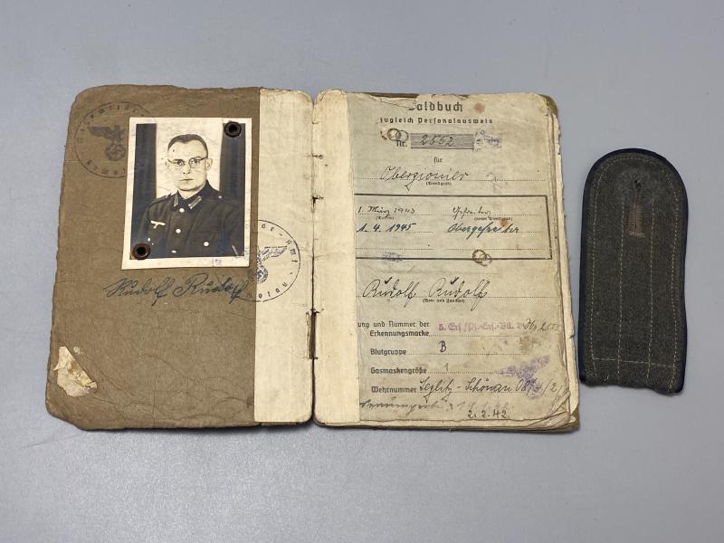 German Army Soldbuch Pioneer Obergefreiter Rüdolf Rüdolf Pi.Ers.Btl.24
