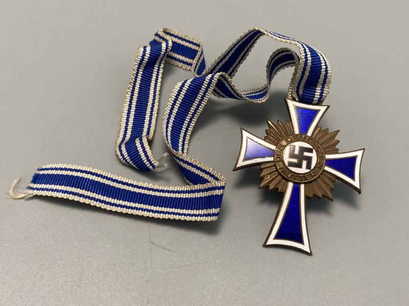 Bronze Mothers Cross With Ribbon