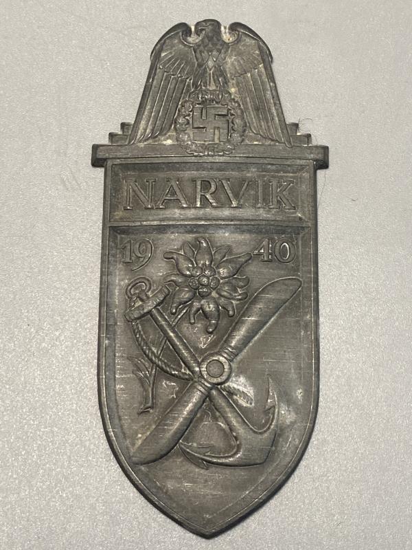 Narvik 1940 Arm Shield (No Prongs)