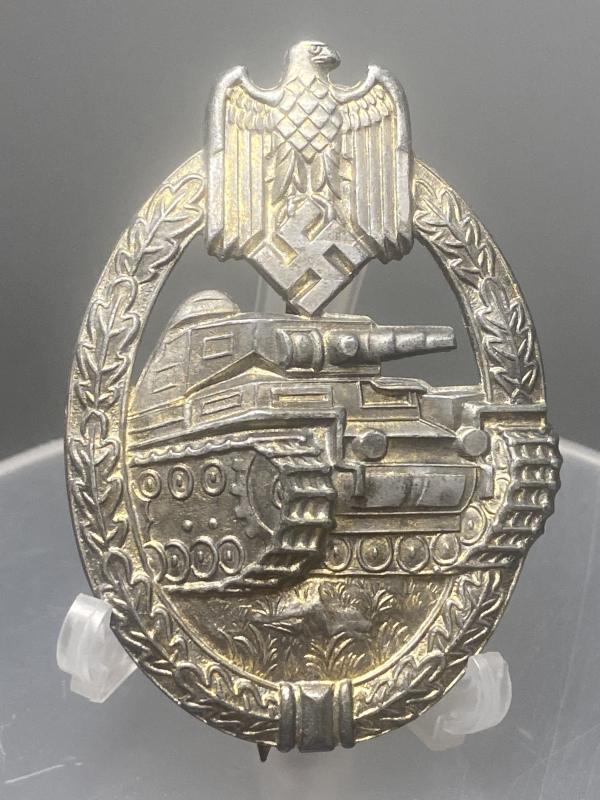 Bronze Panzer Assault Badge Unmarked Variant