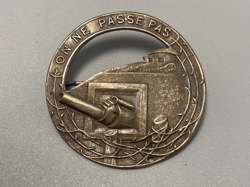 Pre WW2 French Maginot Line Badge “On Ne Passe Pas”
