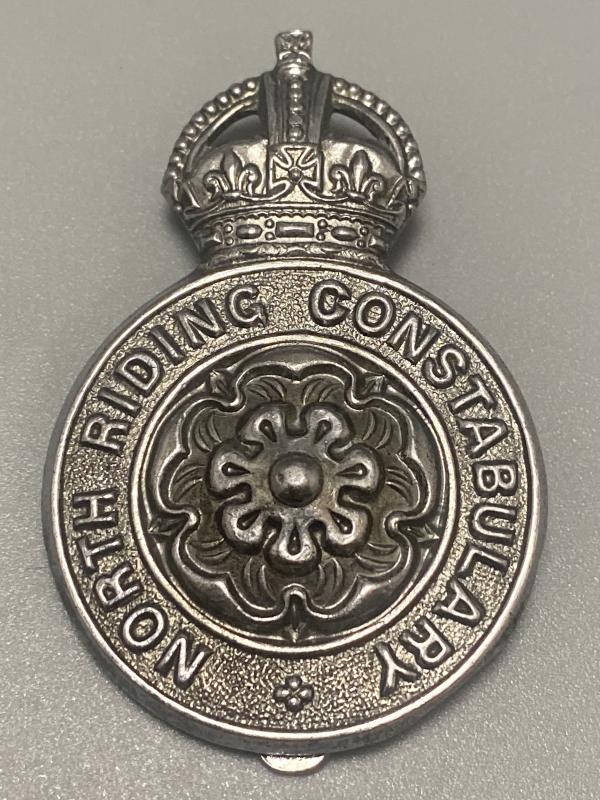 Kings Crown North Riding Constabulary Police Cap Badge