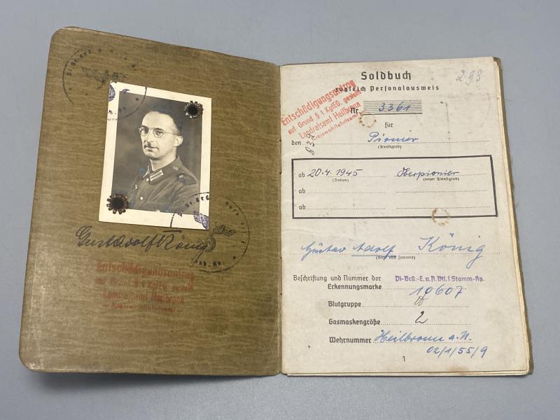 German Army Soldbuch Oberpioneer Gustav König Pi.Sperr.Kp.4