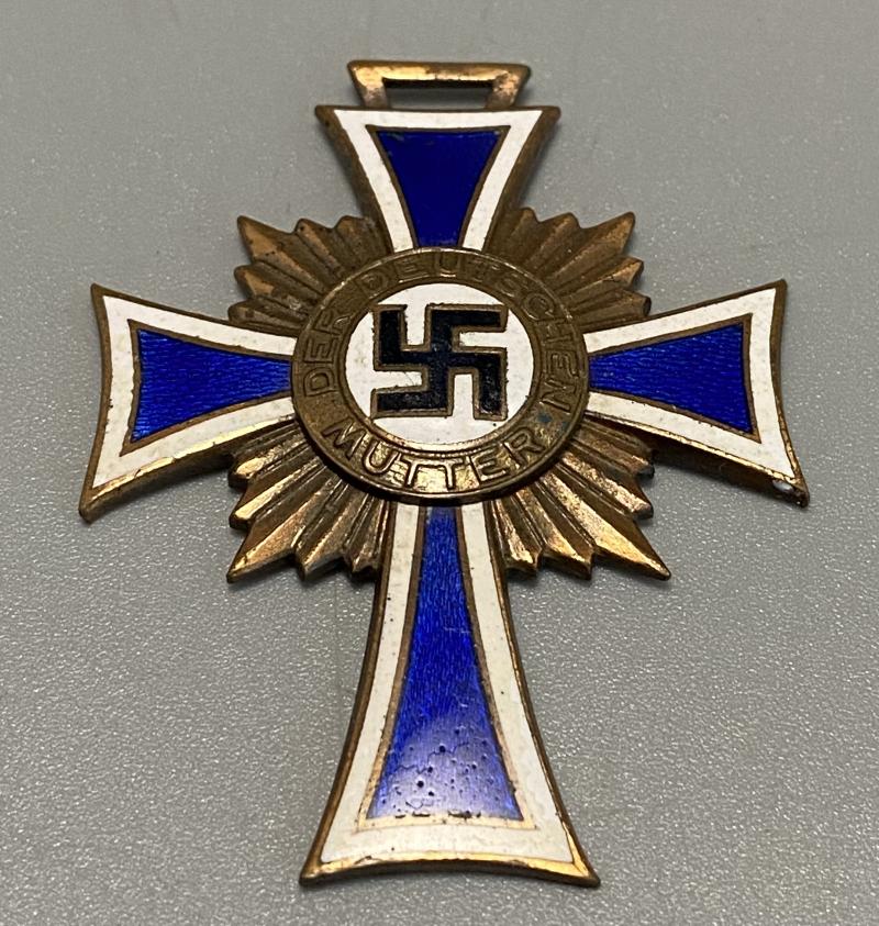 Bronze Mothers Cross Medal