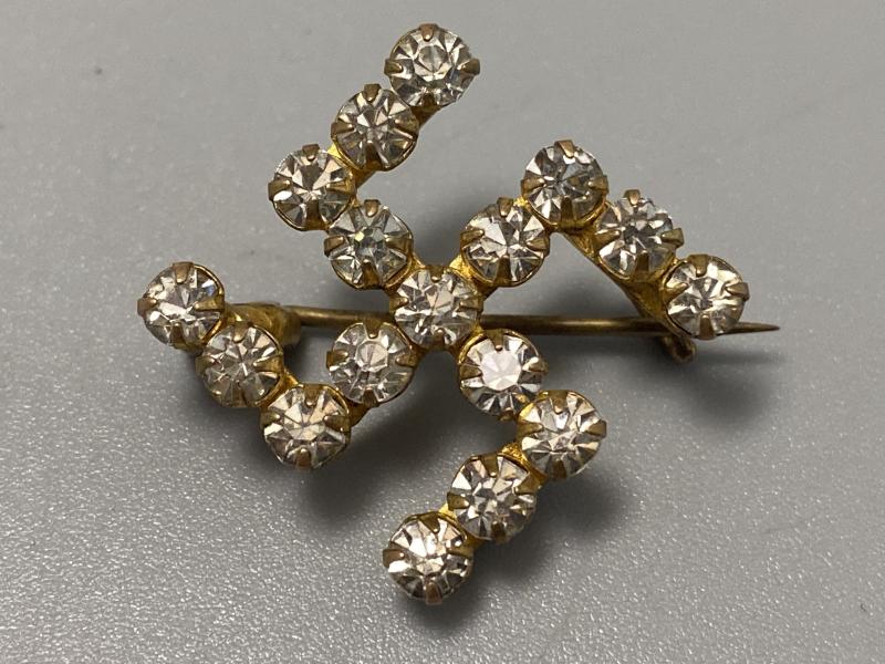 Third Reich Women’s Nazi Sympathiser Pin Badge