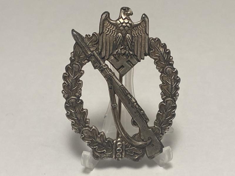 Silver Grade Infantry Assault Badge Unmarked Schuco