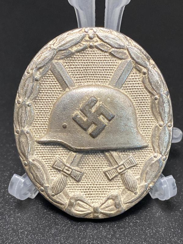 Silver Grade Wound Badge Maker Marked “100” Wachtler & Lange