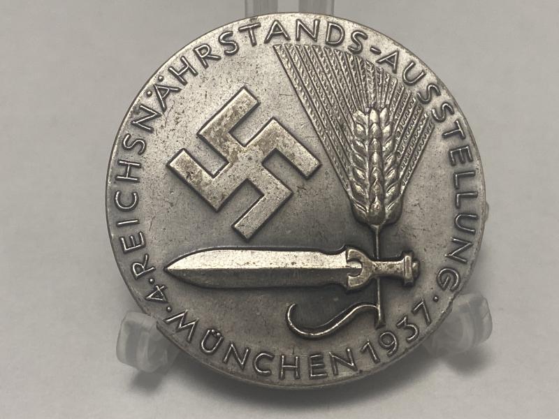 Reich Food Exhibition München 1937 Day Badge Robert Neff, Berlin