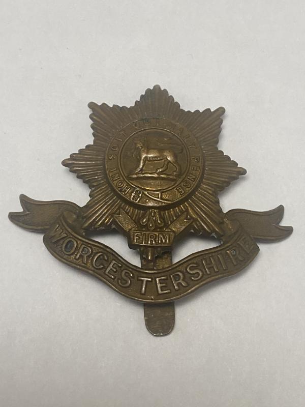 WW1 Worcestershire Regiment Cap Badge