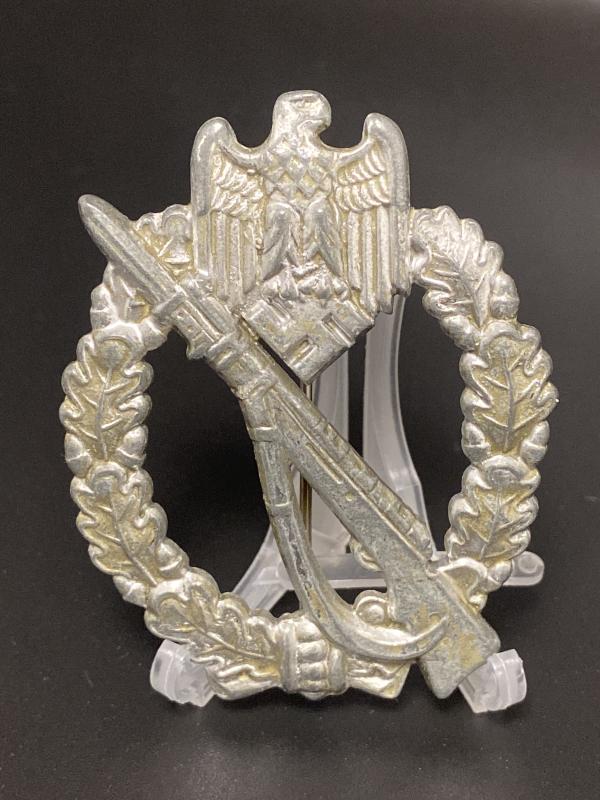 Silver Infantry Assault Badge JFS ball Hinge