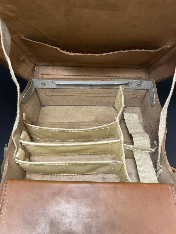 WW2 German Army Leather Medical Satchel dny40
