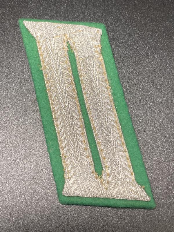 German Gebirgsjager Waffenrock Collar Tab