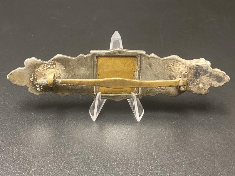 Bronze Close Combat Clasp Type 2 Friedrich Linden Ludenscheid