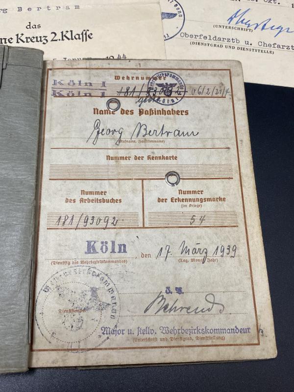 German Army Wehrpass Obergefreiter Georg Bertram 3rd ID & Citations