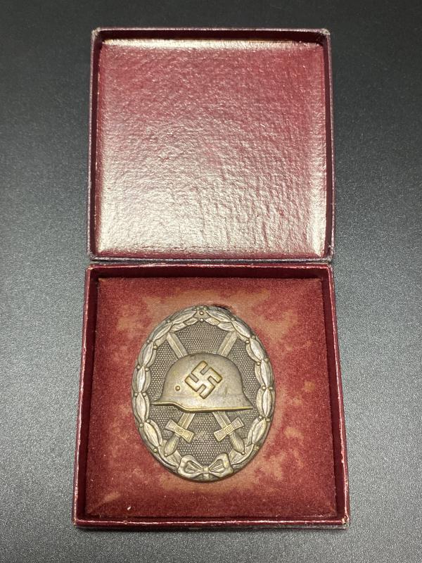 Tombak Silver Wound Badge Boxed Haupmunzamt Wein