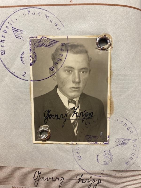 German Army Wehrpass KIA Russia 1944 Obergefreiter Georg Tripp 1./Div.Füs.Btl.131