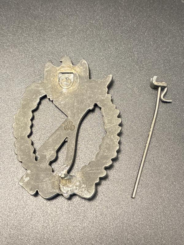 Infantry Assault Badge in Bronze FFL (No Hook)