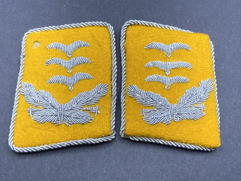 Luftwaffe Flight/ Paratrooper Hauptmann Collar Tabs