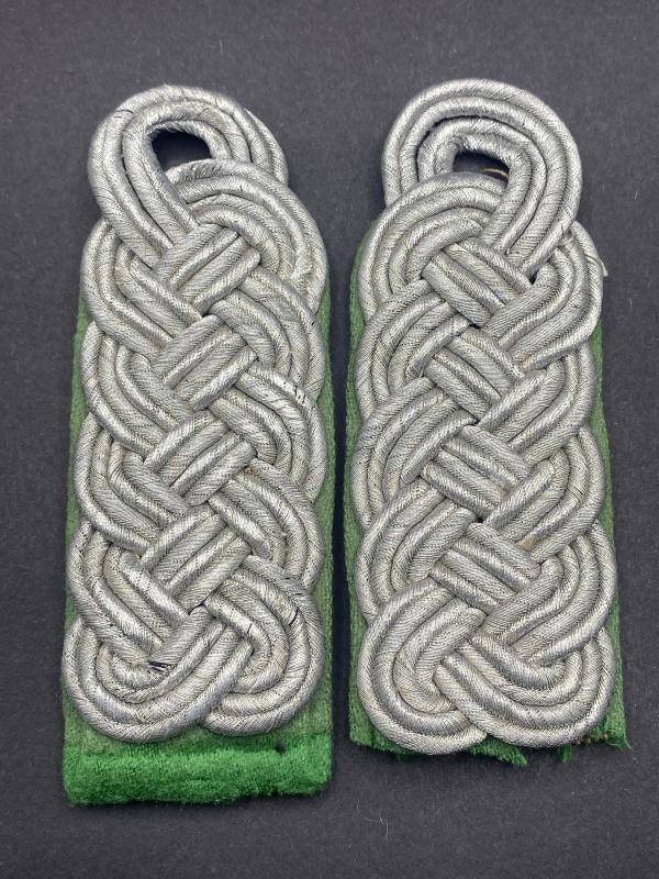German Army Gebirgsjager Major Shoulder Boards