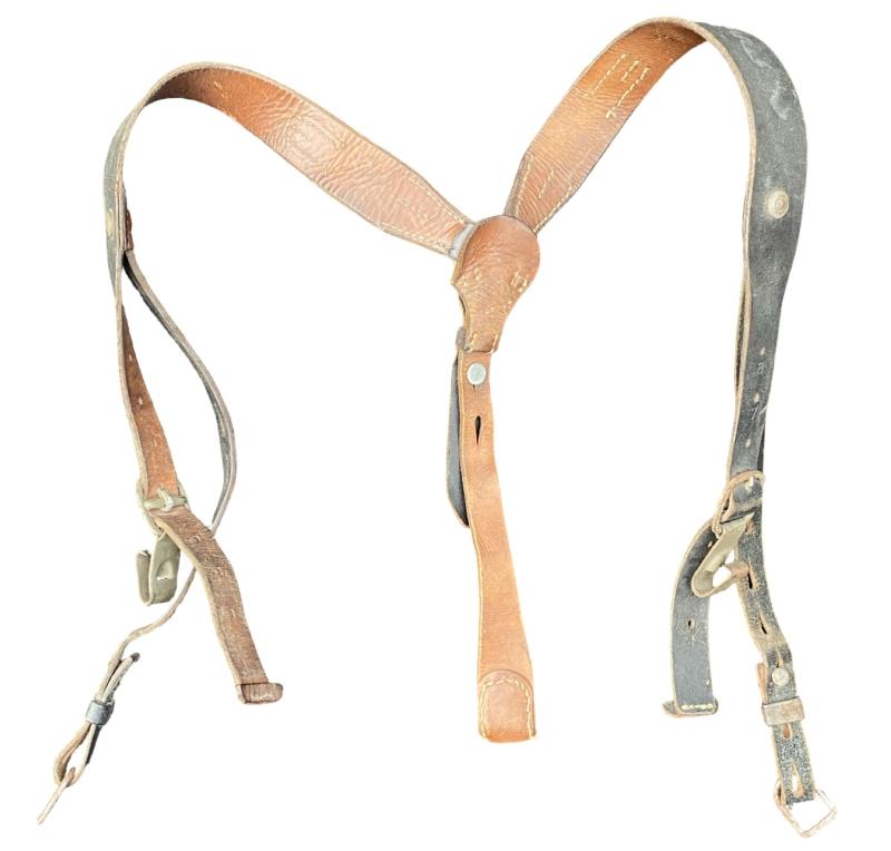 German Army Black Leather Y Straps 1942 Dated