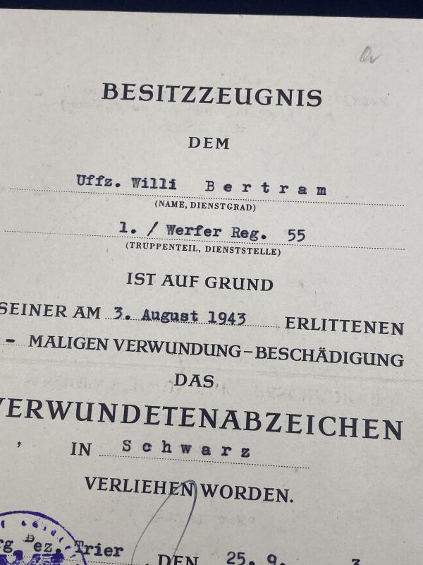 Verwundetenabzeichen in Schwarz Unteroffizier Willi Bertram 1./Werfer Reg.55