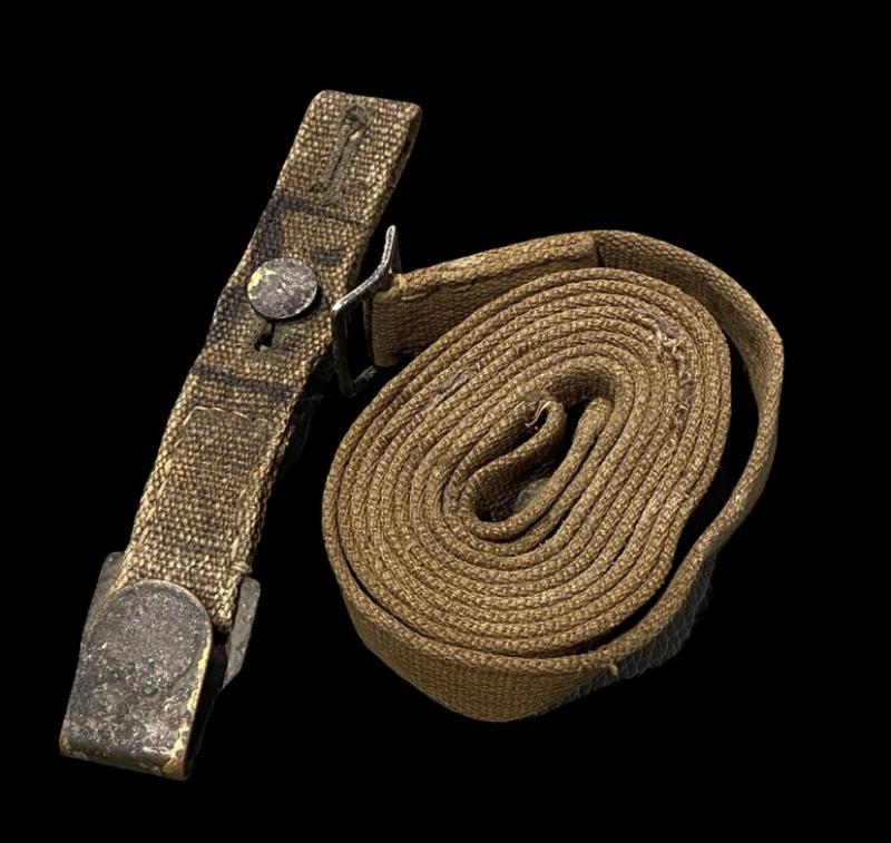 Luftwaffe Gas Mask Tin Cross Strap & Belt Hook H&K 37