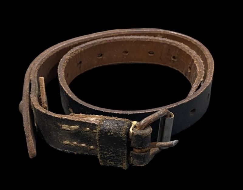 Black Leather Zeltbahn Strap Ruby & Co 1942