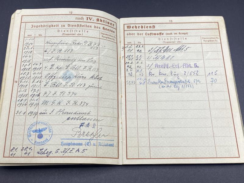 Large Grouping Hauptmann Heinrich Messmer Armee-Sanitäts-Abt.552 Served in Greece