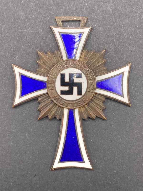 Mothers Cross Third Class Bronze Grade