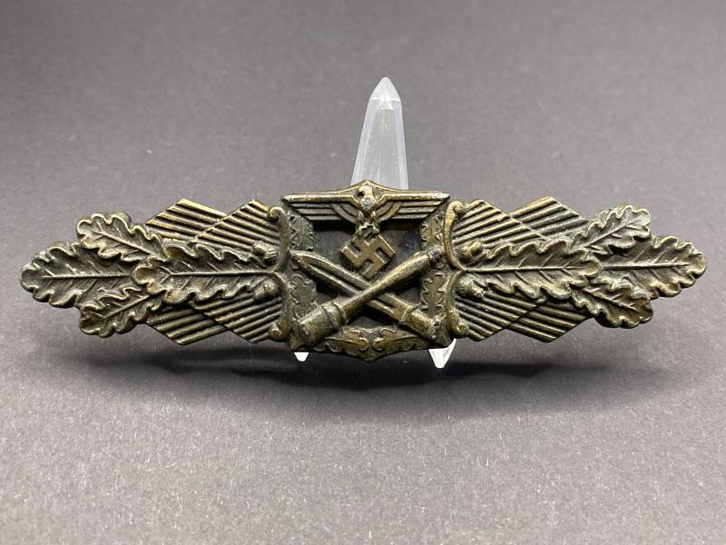 Tombak C.E.Juncker Bronze Close Combat Clasp