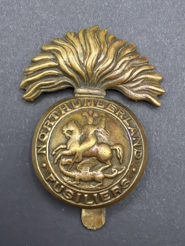WW1 Economy Pattern Northumberland Fusiliers Cap Badge