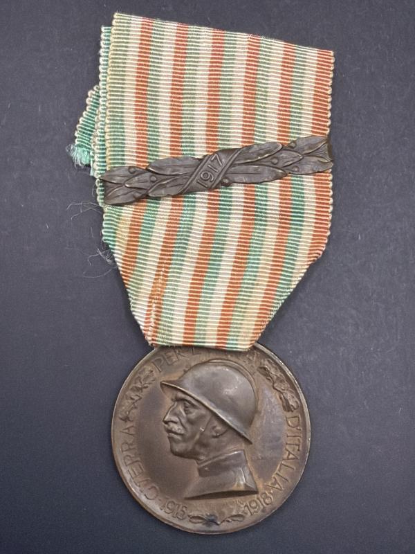 WW1 Italian War Service Medal With 1917 Clasp