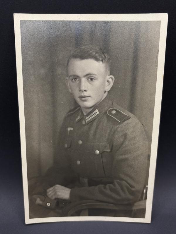 German Army Wehrpass KIA Gefreiter Schlebusch Aufkl.Abt.106