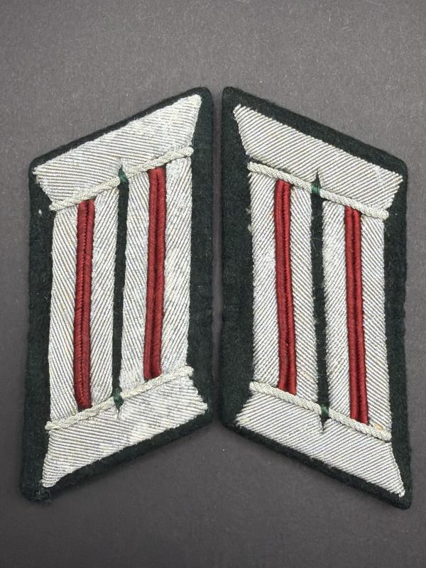 German Artillery Officers Collar Tabs