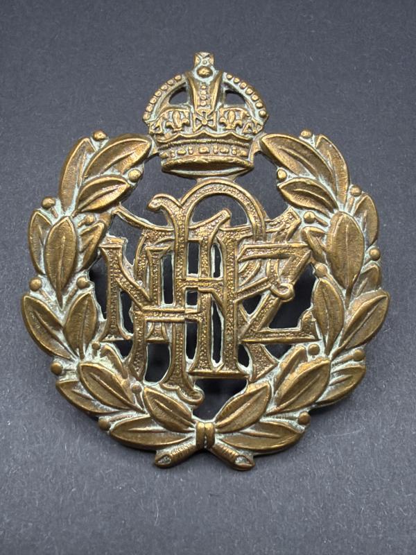 WW2 RNZAF Cap Badge