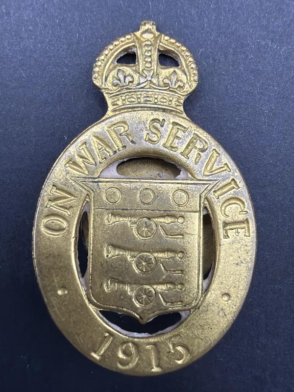 WW1 On War Service 1915 Lapel Badge