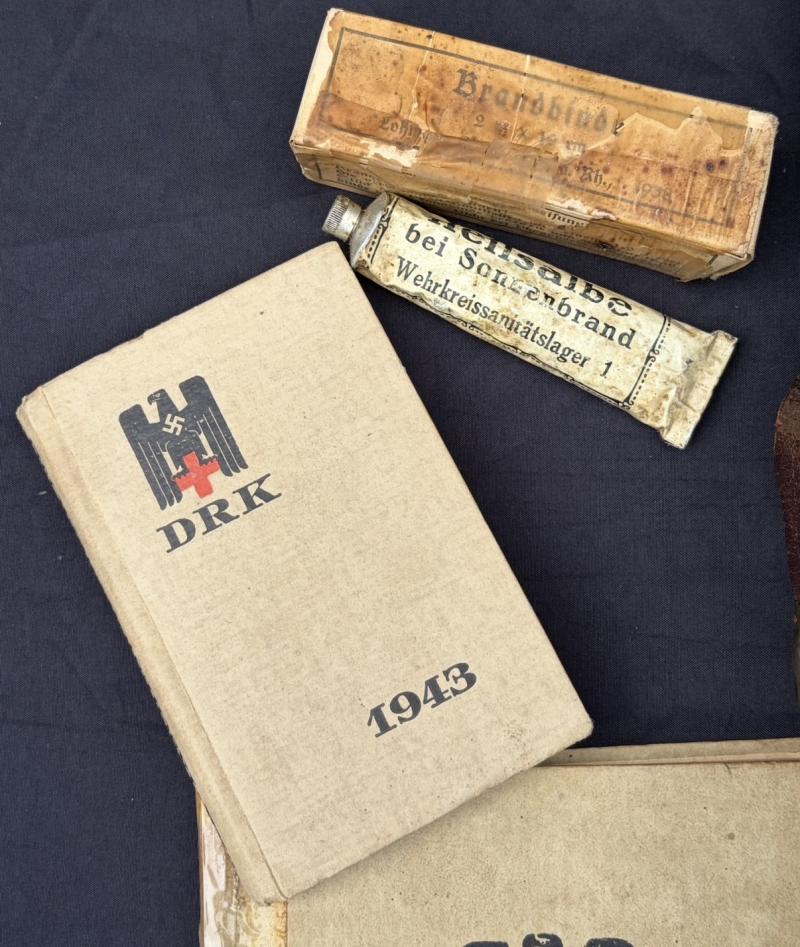 Deutsches Rotes Kreuz Officers Medical Satchel Bag With Contents