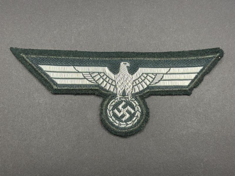 Silver Wire German Officer Waffenrock Breast Eagle