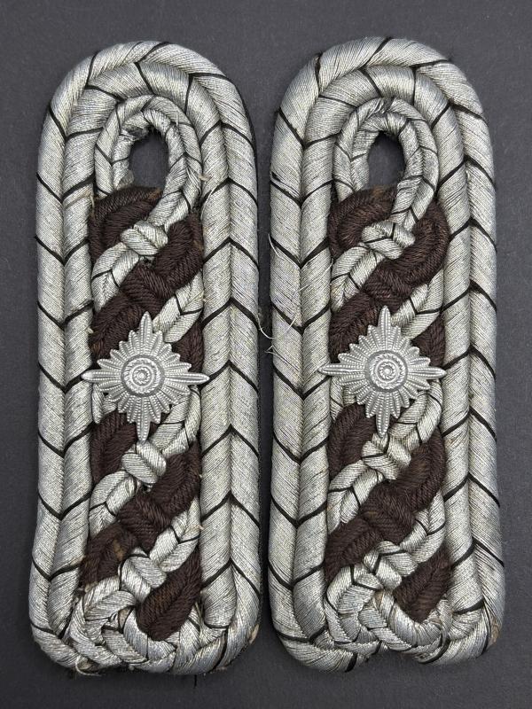 WW2 German Bahnschutzpolizei Oberzugfuhrer Shoulder Boards