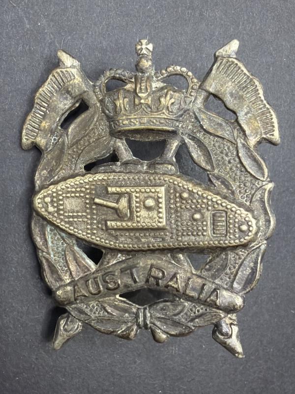 Queens Crown Royal Australian Tank Corps Silver Officers Collar Badge