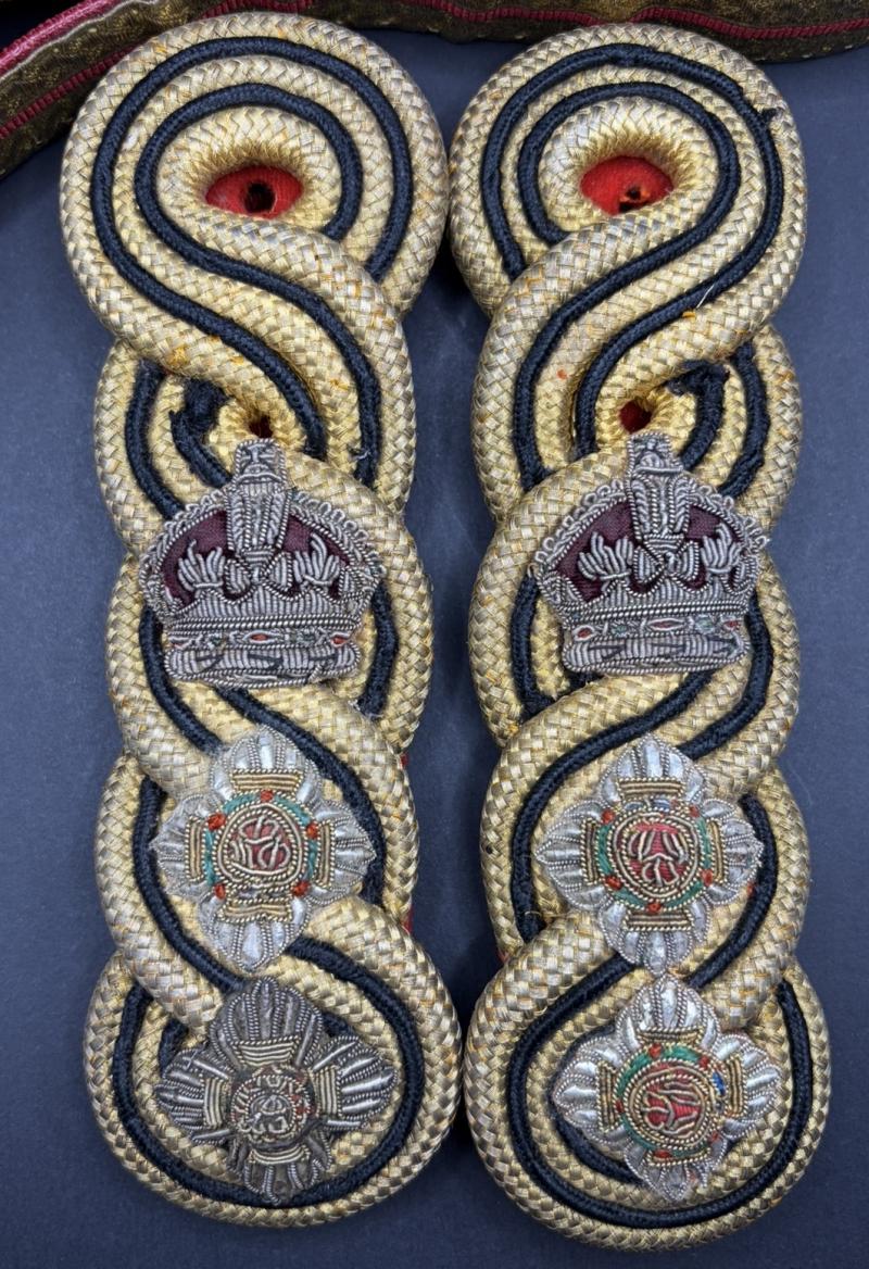 British Army WW1/WW2 Full Infantry Colonel Service Dress Epaulettes & Straps