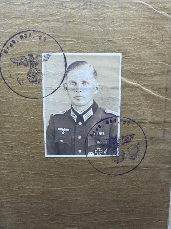 German Army Soldbuch Major Walter Bätz Beob.Abt.16 & 69 South Russia Many Awards