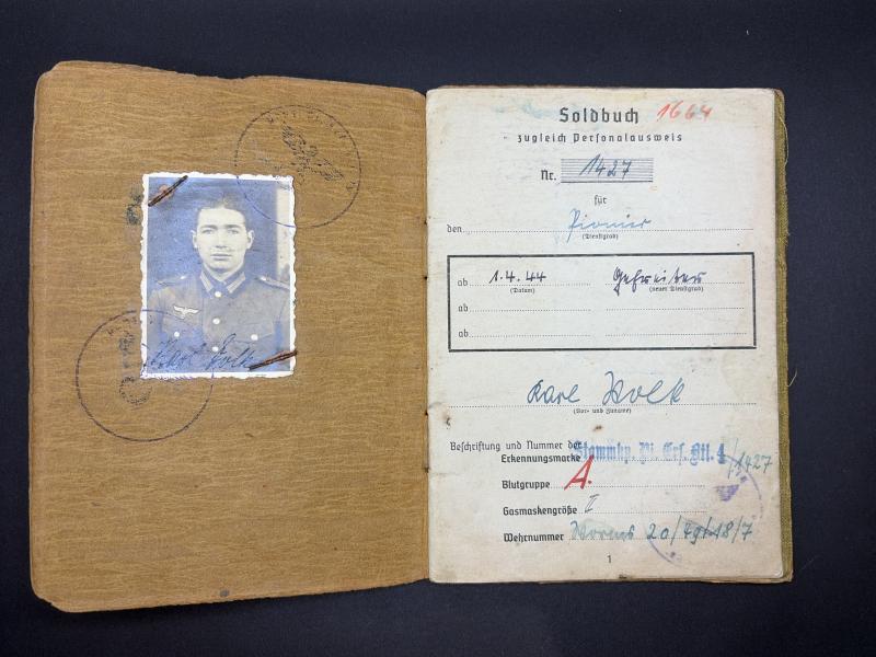 German Army Soldbuch Gefreiter Karl Volk Pz.Pi.Btl.60/ Pz.Bruckenkolonne 894 Salerno & Ardennes