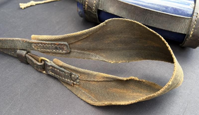 WW1 British Army Water Canteen With Pattern 03 Cavalry Cradle