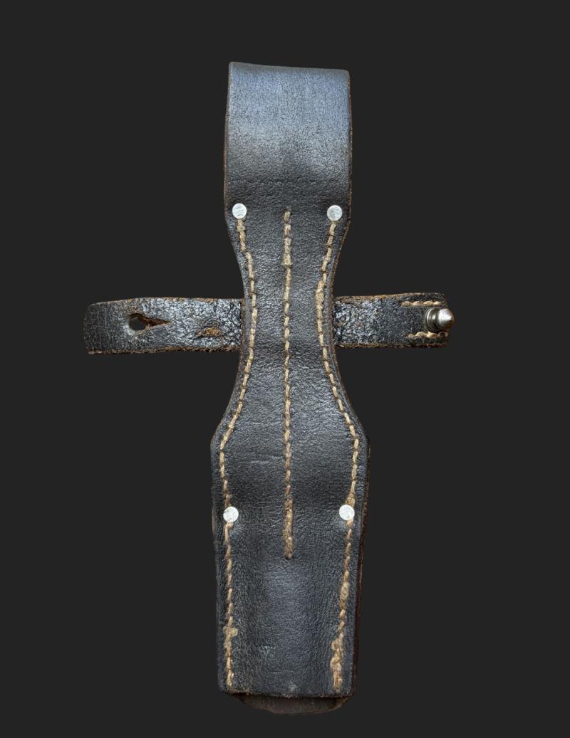 Black Leather Late War K98K Bayonet Frog Rbn.Nr.